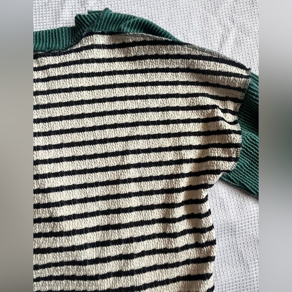 Heimish U.S.A. Women’s Long Sleeve Urban Ribbed Striped V-Neck Top 2X - Picture 12 of 12